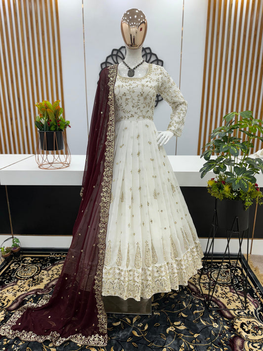 Graceful Embroidery Work Anarkali Gown With Dupatta