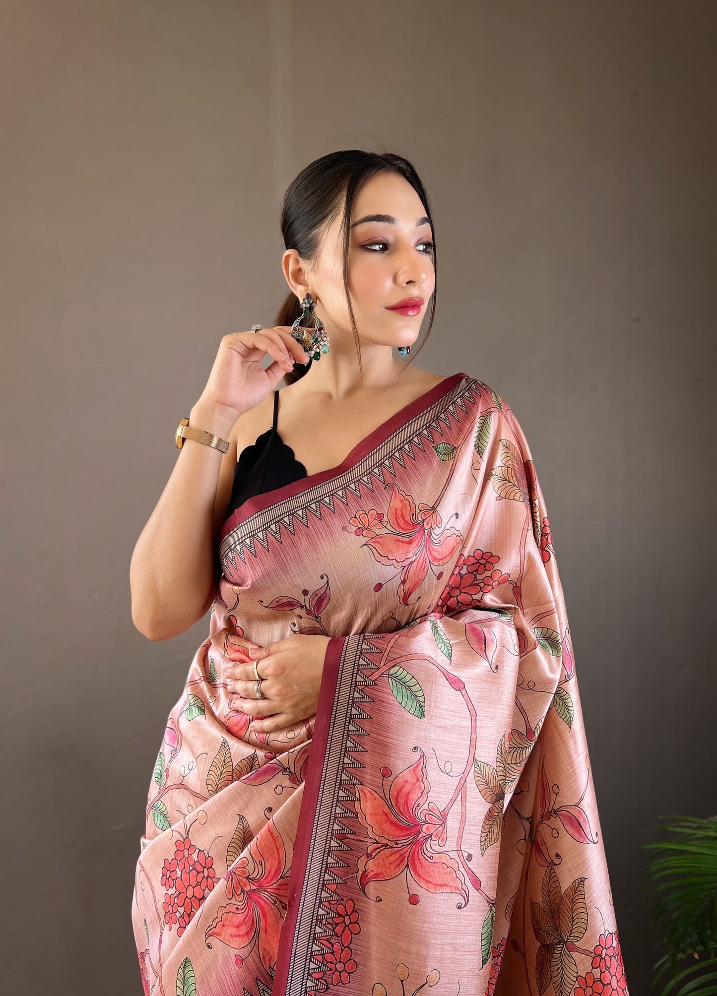 Stylish Digital Print Design Pink Color Silk Saree