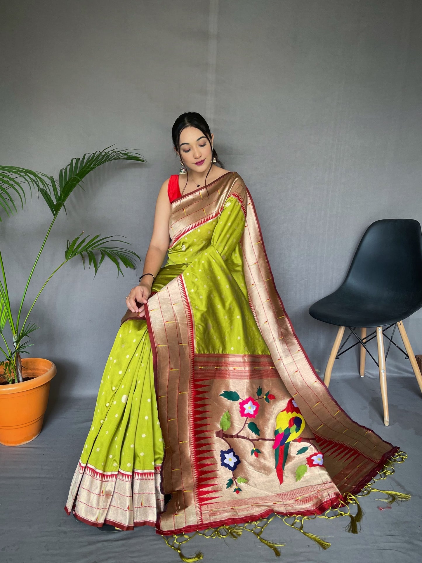 Traditional Wear Parrot Paithani Silk Saree With Zari Weaving Work