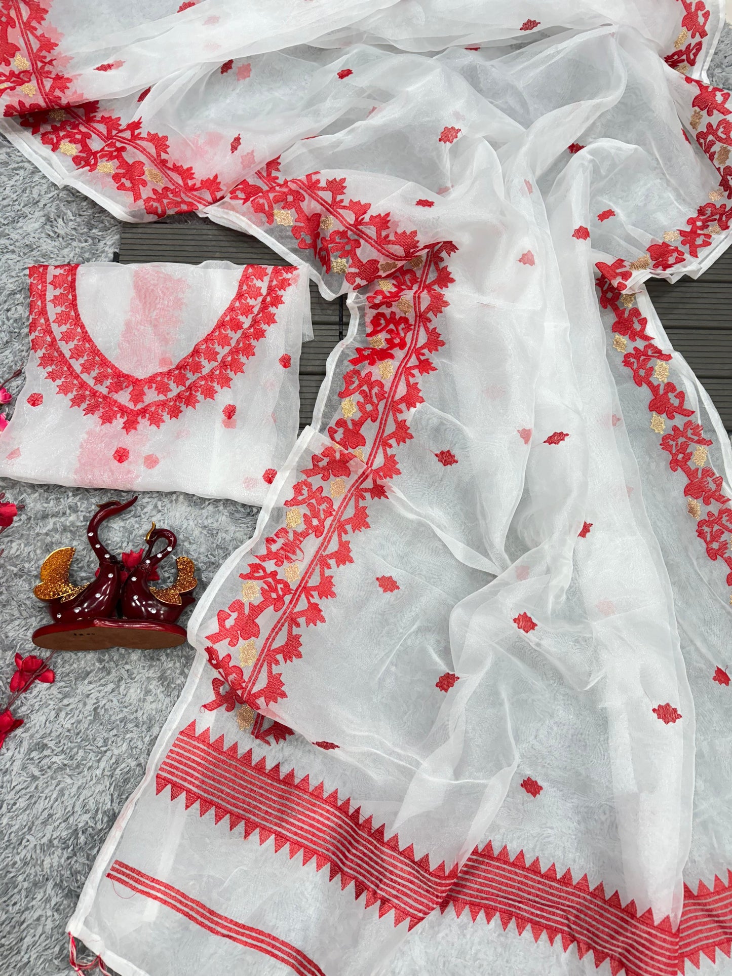 Beautiful Red Motif Embroidery Work White Organza Saree